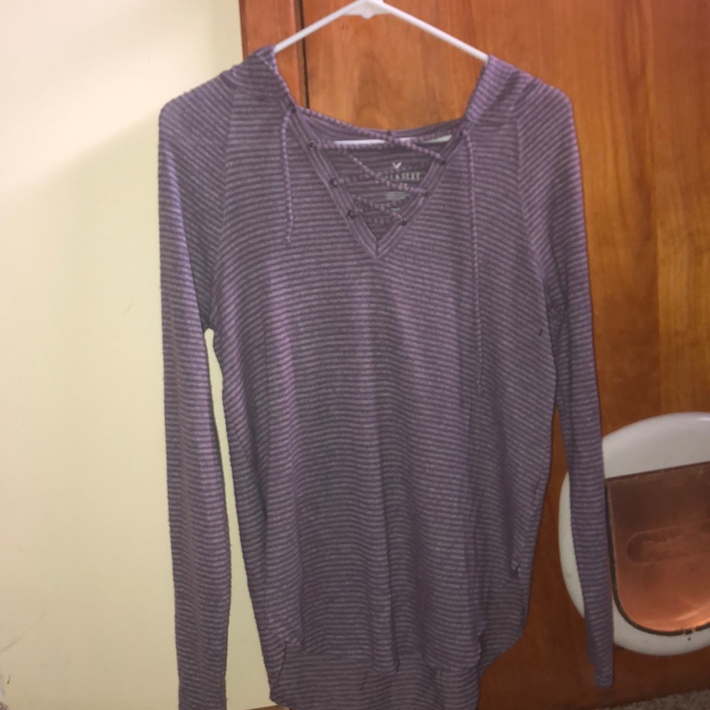 American Eagle long sleeved shirt